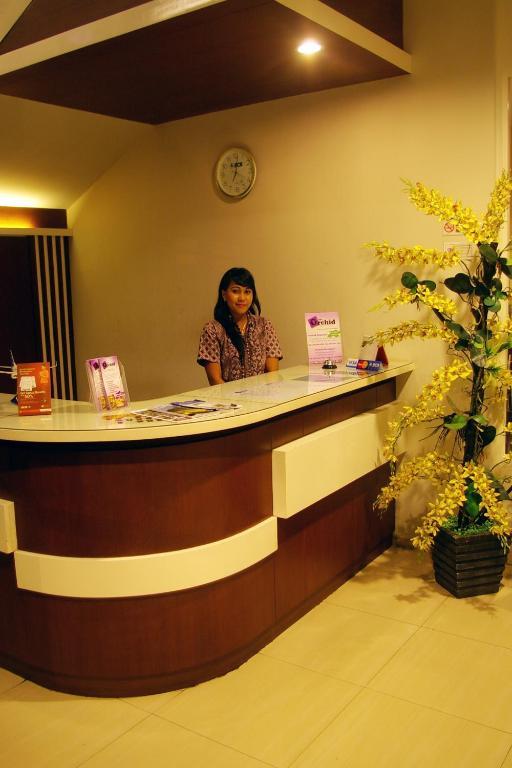 The Orchid Hotel Амбон Экстерьер фото